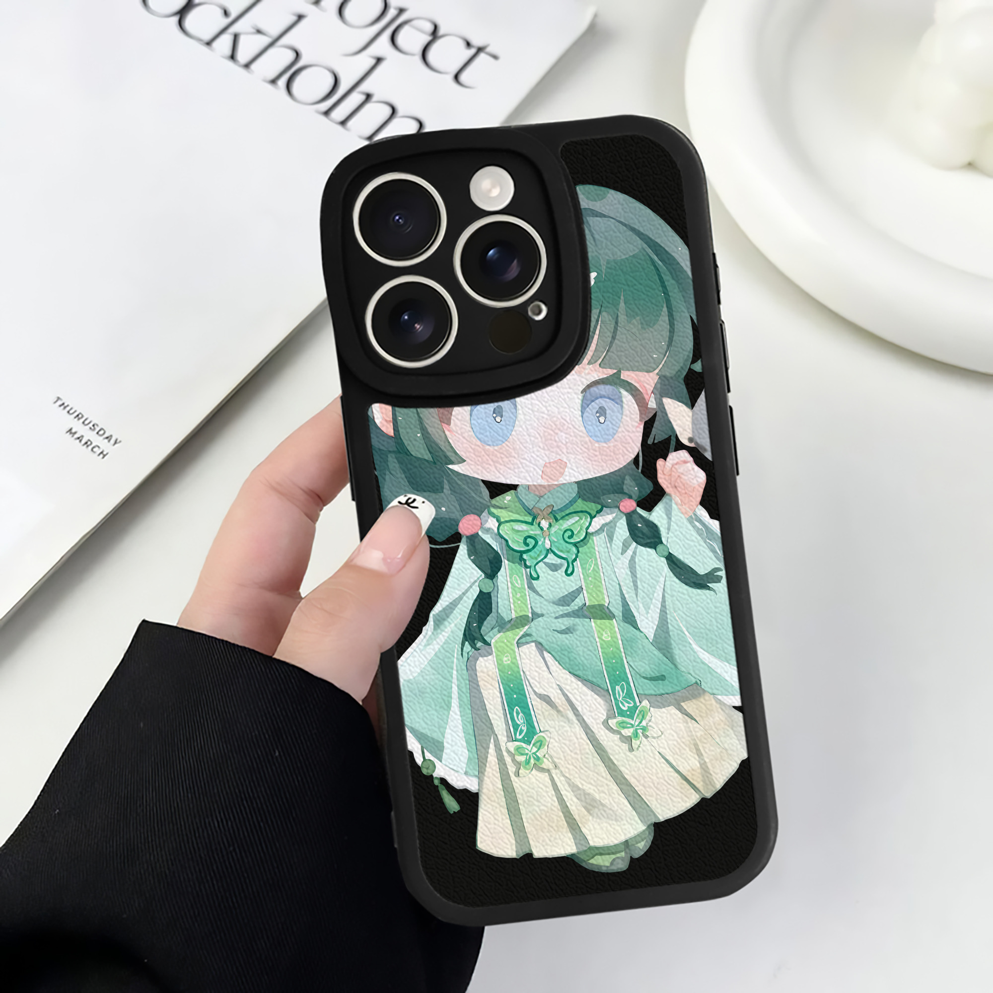 （画像用） 薬屋のひとりごと The Apothecary Diaries 【iPhone 16シリーズ対応】シリコンスマホケース（レザー調） 材質：シリコン